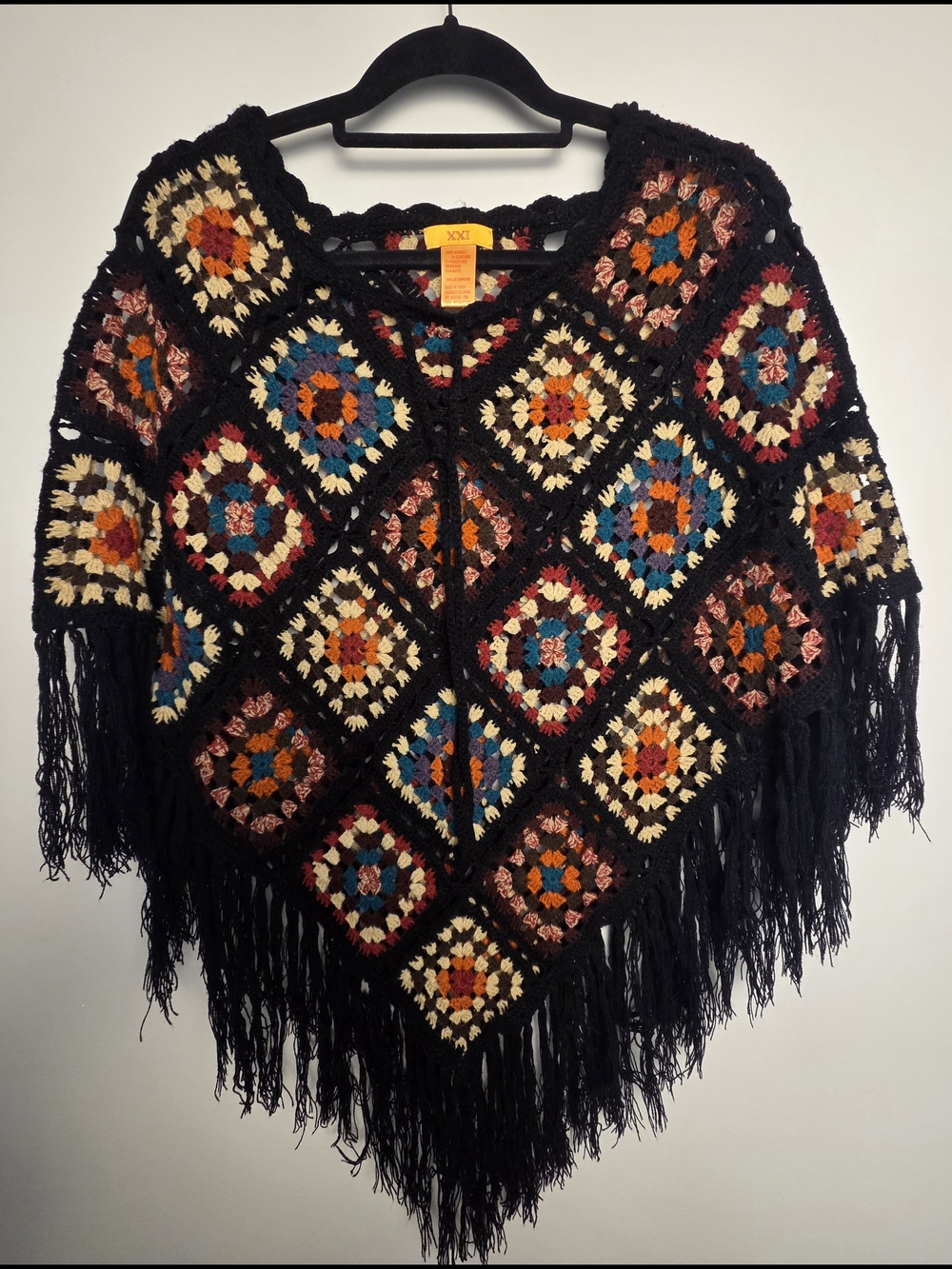VTG Fringe Poncho Boho Chic Black Crochet Sweater Multicolor Hippie Retro S/M